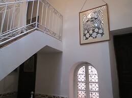 Riad Maizie