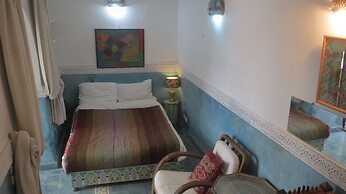 Riad Maizie
