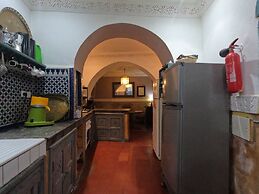 Riad Maizie