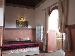 Riad Maizie