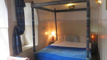 Riad Maizie