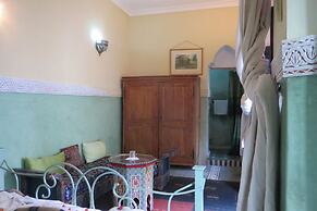 Riad Maizie