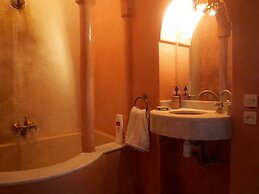 Riad Maizie