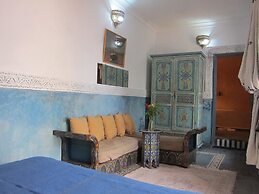 Riad Maizie
