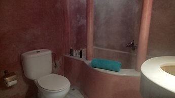 Riad Maizie