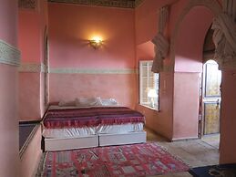 Riad Maizie