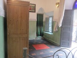 Riad Maizie