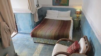 Riad Maizie
