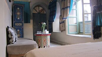 Riad Maizie