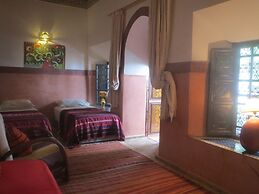 Riad Maizie
