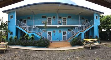 Alec's Hotel