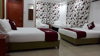 Alec's Hotel
