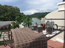 Casa Marina Bed and Breakfast