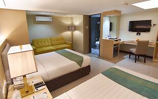 J7 Hotel Iloilo