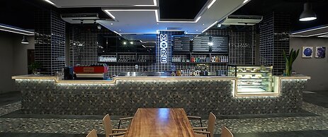 Urban H Hotel