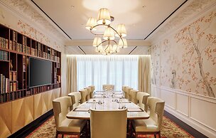 Maxwell Reserve Singapore, Autograph Collection