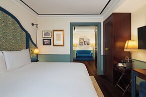 Maxwell Reserve Singapore, Autograph Collection