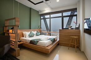 The Snowbell Hotel & SPA @ The Bridge.