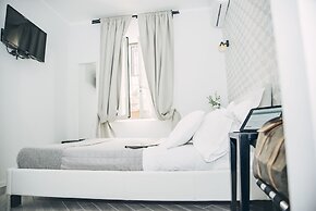 Spagna Rooms