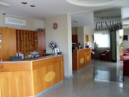 Genius Hotel