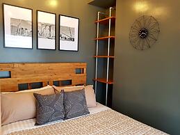 Studio 610