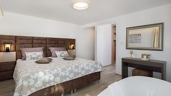 Trogir Pearl Luxury Resort