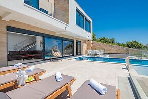 Trogir Pearl Luxury Resort