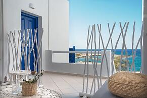 Perla Suites - Delmar Collection