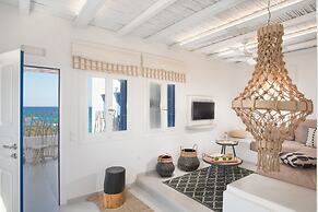 Perla Suites - Delmar Collection