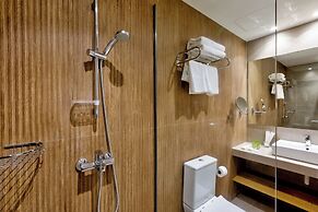 White Olive Premium Laganas - All Inclusive