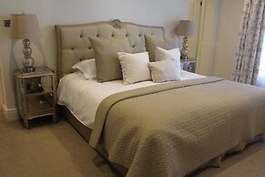 Rowton Hall Hotel and Spa