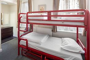 Astor York - Hostel