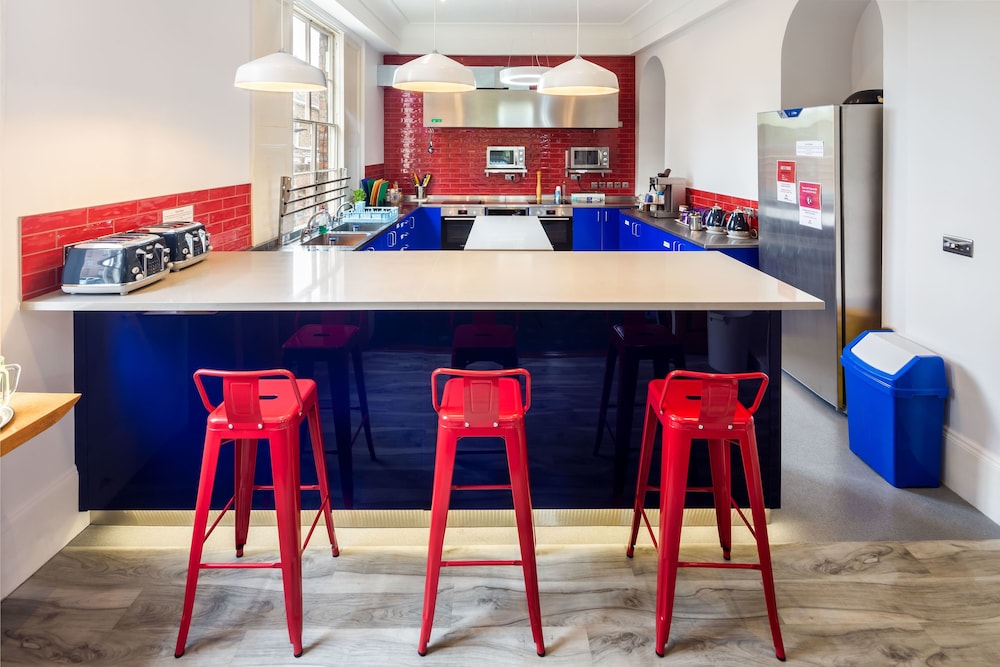Astor York - Hostel