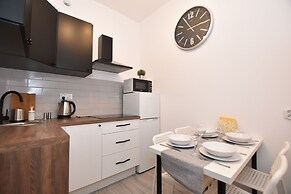 City Central Apartments - Old Town