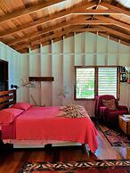 Carolyns House