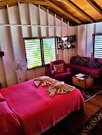 Carolyns House