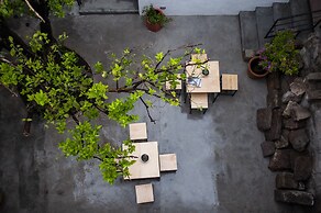 Romance City Hotel