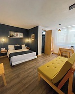Romance City Hotel