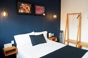 Romance City Hotel