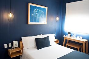 Romance City Hotel
