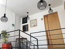Romance City Hotel
