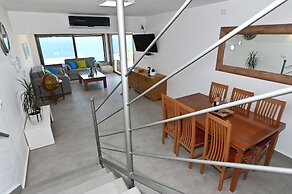 Galilee Triple Terrace