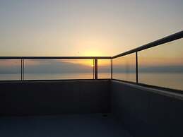 Galilee Triple Terrace