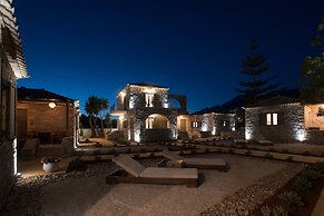 Calme Suites Mani
