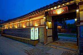 Hanok Hotel Dong Nak Won