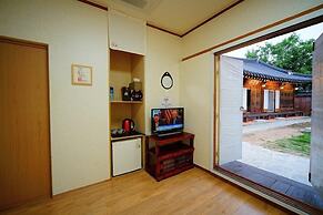Hanok Hotel Dong Nak Won
