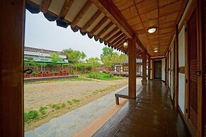 Hanok Hotel Dong Nak Won