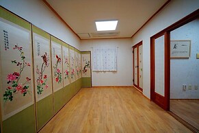 Hanok Hotel Dong Nak Won