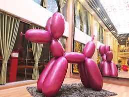 Leshan Wow Hotel