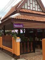 Bussaracum Hotel